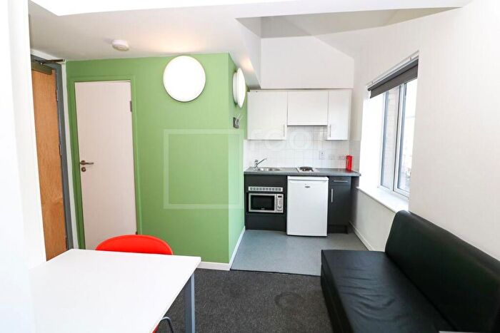 Apartment To Rent In Campus House, Bradford, BD7