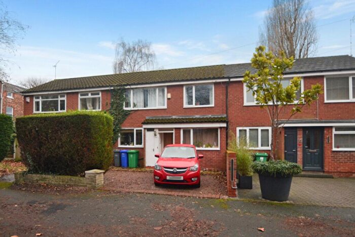 3 Bedroom Terraced House For Sale In Browmere Drive, West Didsbury, Manchester, M20