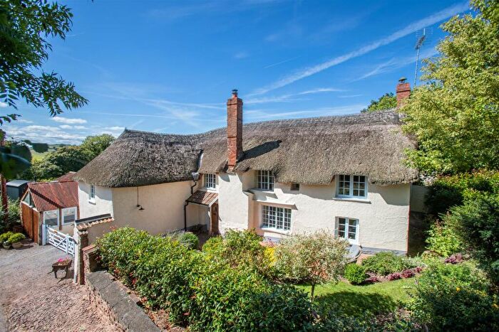4 Bedroom Detached House For Sale In Stockleigh Pomeroy, Crediton, EX17