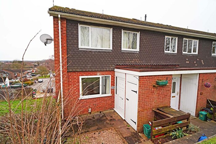 1 Bedroom Apartment To Rent In Crane Close, Warwick, Warwickshire, CV34