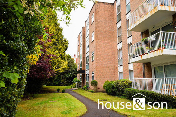 2 Bedroom Apartment For Sale In Meyrick Court, St. Anthonys Road, Meyrick Park, Bournemouth, BH2