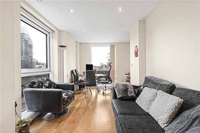 1 Bedroom Apartment To Rent In Prestons Road, London, E14