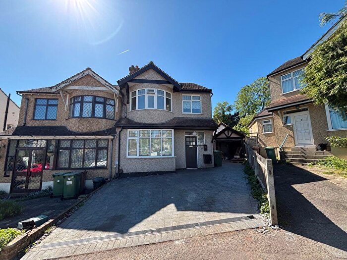 3 Bedroom Semi-Detached House To Rent In Harrow Road, Carshalton, SM5