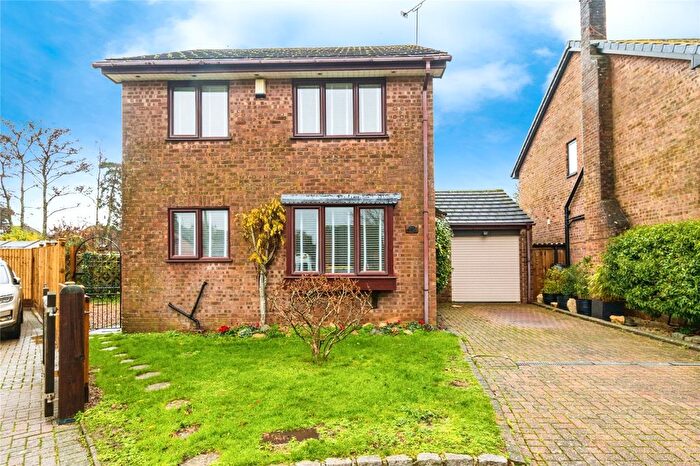 3 Bedroom Detached House For Sale In The Meadows, Lyndhurst, Hampshire, SO43