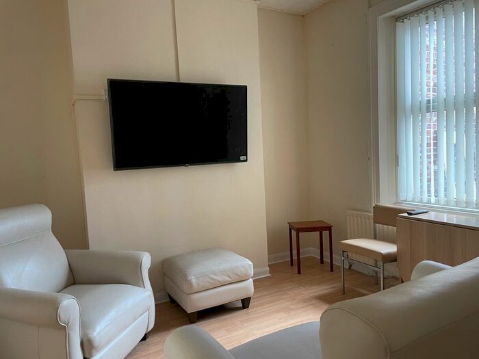 1 Bedroom Terraced House To Rent In Tenth Avenue, Newcastle, NE6