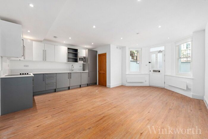 1 Bedroom Flat To Rent In Pepys Road, London, SE14