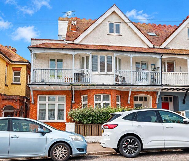 2 Bedroom Flat For Sale In Flat, Surrey Road, Cliftonville, Margate, CT9