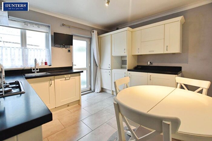 3 Bedroom Detached Bungalow For Sale In Moorwell Road, Scunthorpe, DN17