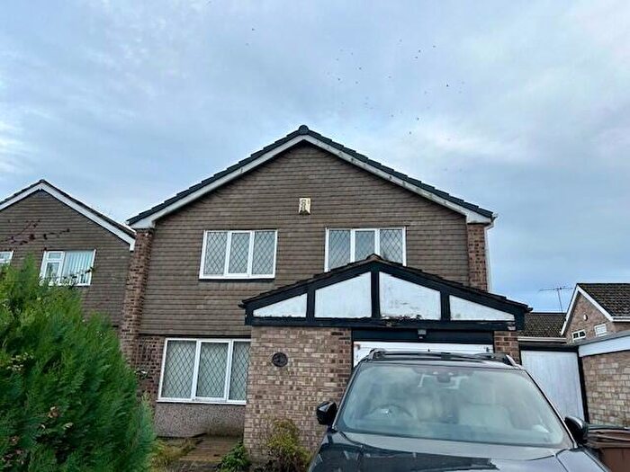 4 Bedroom House To Rent In Croft Close, Prenton, CH43