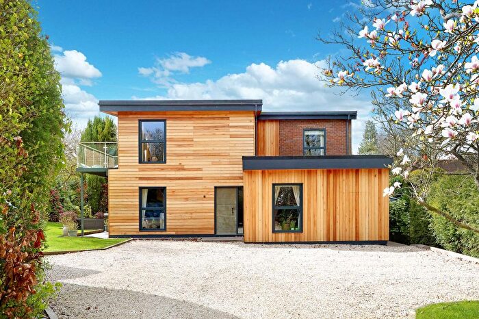 5 Bedroom Country House For Sale In Elm Road, Penn, High Wycombe, Buckinghamshire, HP10