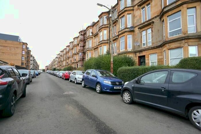 2 Bedroom Flat To Rent In Finlay Dr, Glasgow, Glasgow City Se, Uk, G31