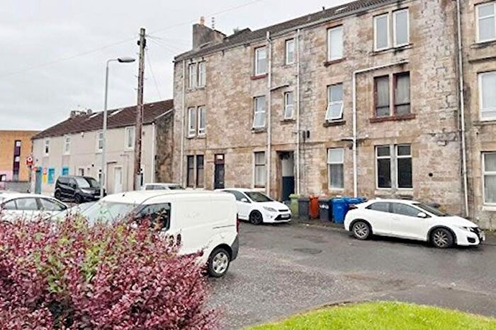 1 Bedroom Flat For Sale In , Muirhead Street, Kirkintilloch, G66