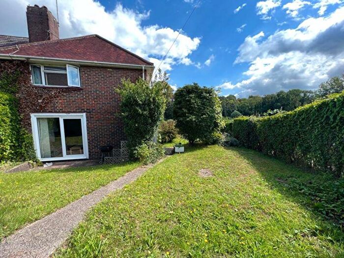 3 Bedroom Semi-Detached House For Sale In Hawkhurst Road, Brighton, BN1