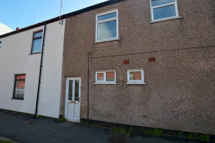 1 Bedroom Flat To Rent In Loch Street, Orrell, Wigan, WN5