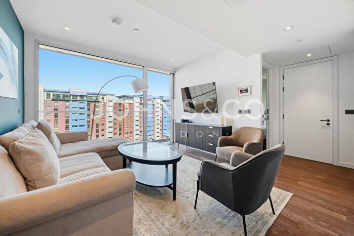 2 Bedroom Apartment For Sale In Faraday House, SW11
