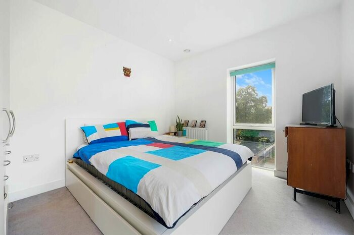 2 Bedroom Flat To Rent In Richard Tress Way, London, E3