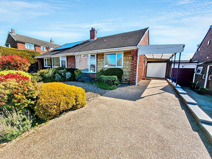 2 Bedroom Bungalow For Sale In Arncliffe Gardens, Newcastle Upon Tyne, NE5