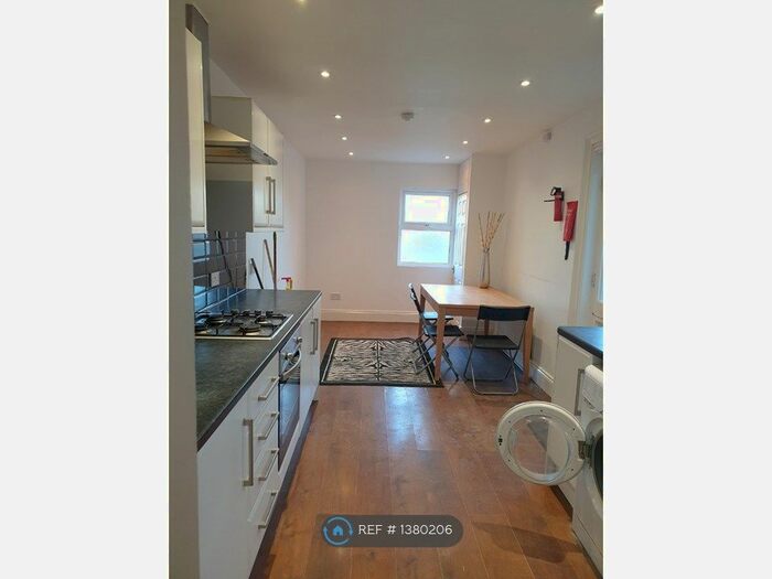 4 Bedroom Terraced House To Rent In Abbey Terrace, London, SE2
