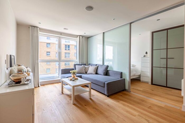 1 Bedroom Flat To Rent In Octavia House, Imperial Wharf, Townmead Road, London, SW6