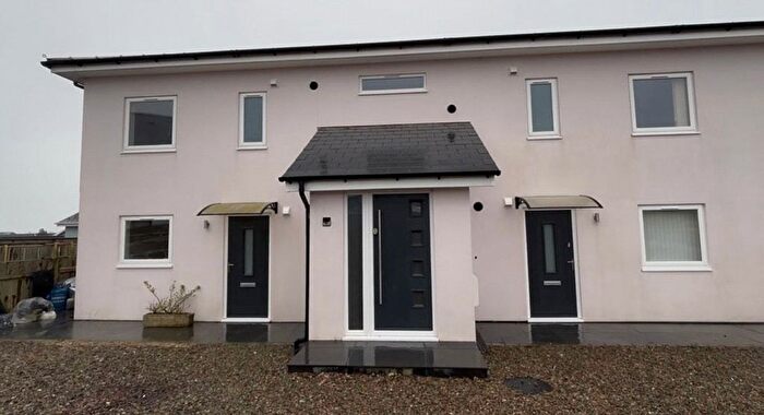 1 Bedroom Property To Rent In Flat Block, The Sundowner, New Hedges, Tenby, SA70