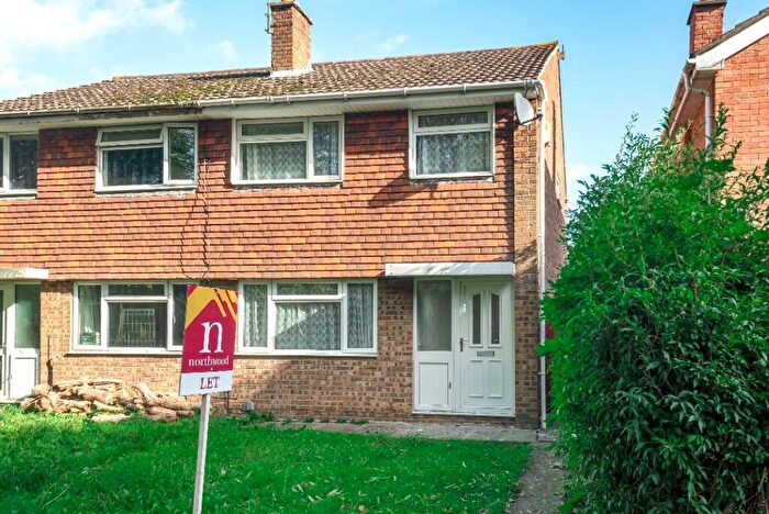 3 Bedroom Semi Detached House To Rent In Mandarin Way, Wymans Brook, Cheltenham, GL50