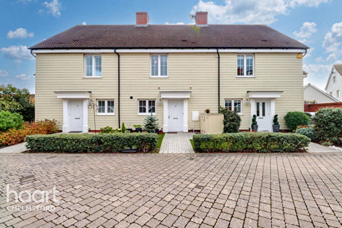 3 Bedroom Terraced House For Sale In William Porter Close, Chelmsford, CM1