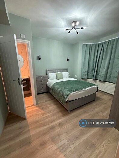 4 Bedroom Terraced House To Rent In Norfolk Road, London, E6