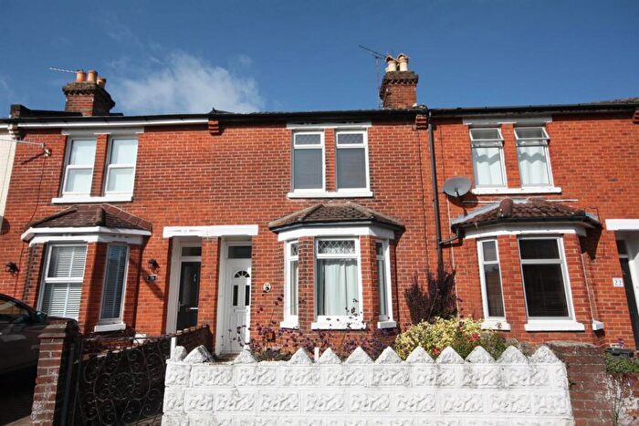 3 Bedroom Terraced House To Rent In Doncaster Road, Eastleigh, SO50