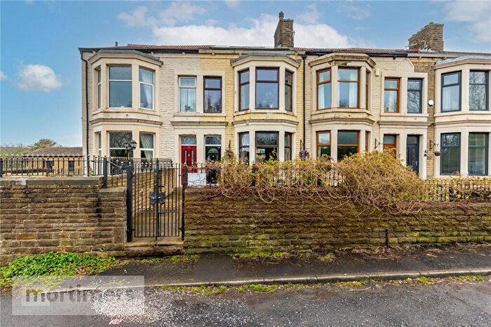 4 Bedroom Terraced House For Sale In Blackburn Road, Clayton Le Moors, Accrington, Lancashire, BB5