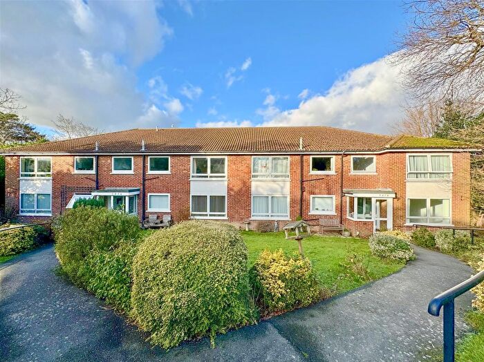 1 Bedroom Property To Rent In The Grove, Bexhill-On-Sea, TN39