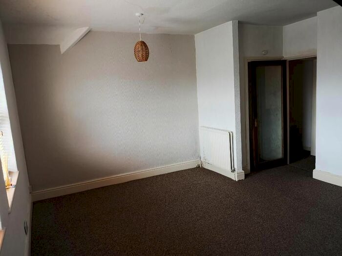 1 Bedroom Flat To Rent In Sea View Road, Colwyn Bay, LL29