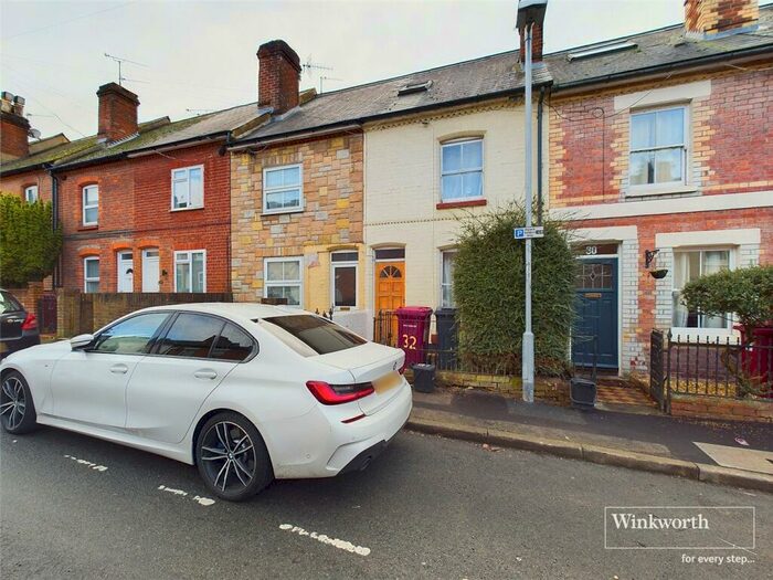 3 Bedroom Terraced House To Rent In Francis Street, Reading, Berkshire, RG1