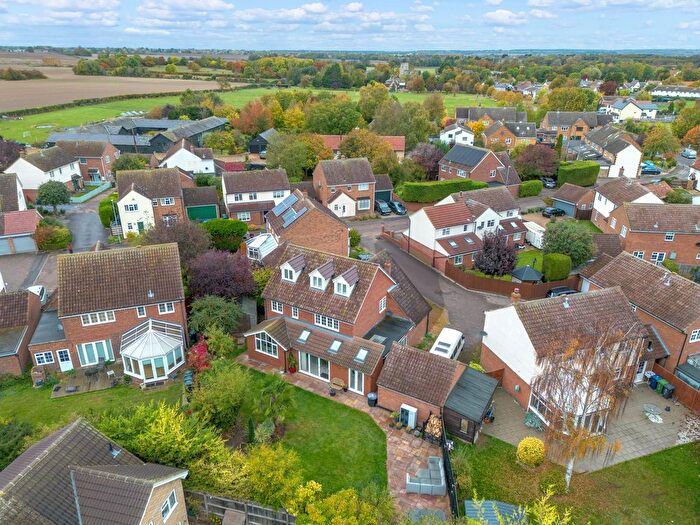 4 Bedroom Detached House For Sale In Cockhall Close, Litlington, SG8