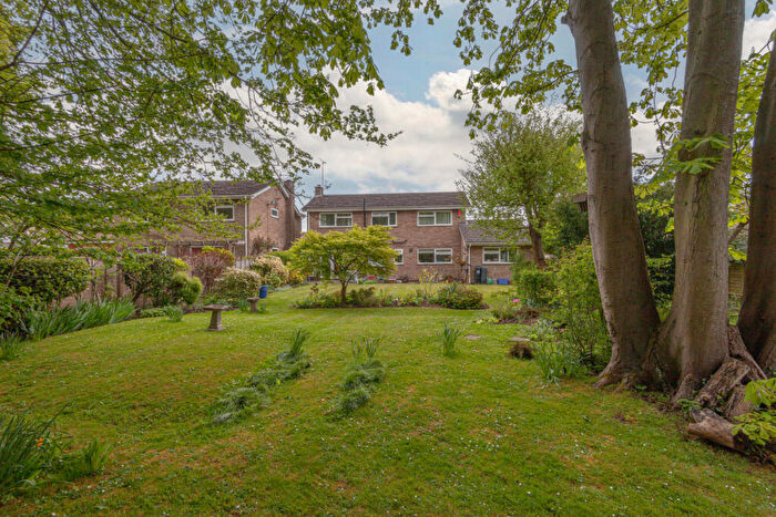 5 Bedroom Detached House For Sale In Hawthorn Place, Woodbridge, IP12