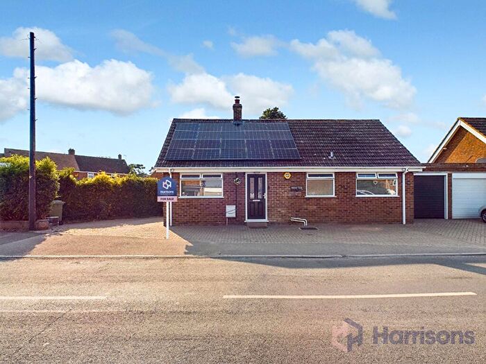 2 Bedroom Bungalow For Sale In Painters Forstal, Faversham, Kent, ME13