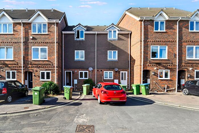 4 Bedroom Property For Sale In Berkeley Close, Southampton, SO15