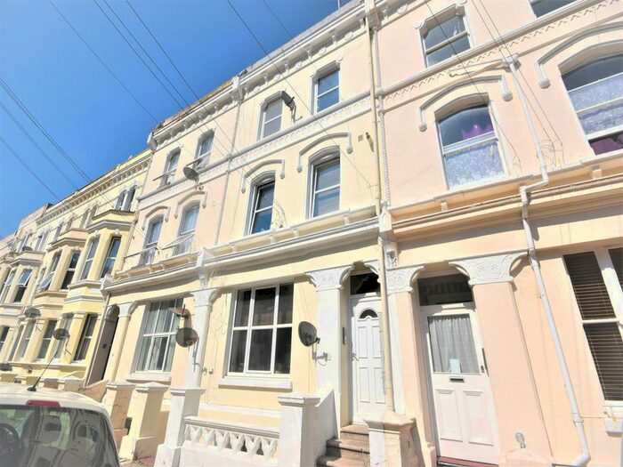 1 Bedroom Flat To Rent In Park Lodge Court, Kenilworth Road, St. Leonards-On-Sea, TN38