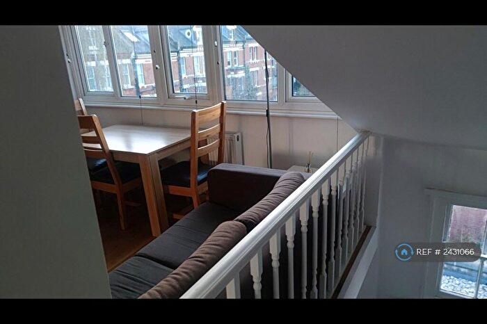 1 Bedroom Flat To Rent In Willoughby Road, London, NW3