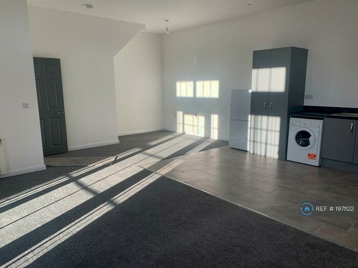 3 Bedroom Terraced House To Rent In School Street, Church Gresley, Swadlincote, DE11