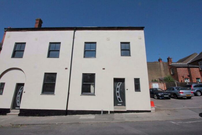 3 Bedroom Terraced House To Rent In Queens Street, Barwell, LE9