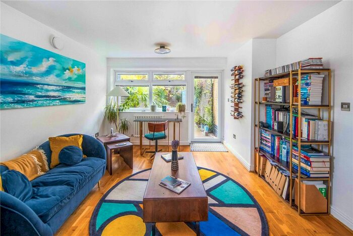 1 Bedroom Flat To Rent In Angelica House, Sycamore Avenue, Bow, London, E3