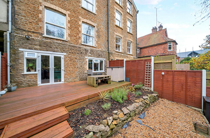 2 Bedroom Maisonette For Sale In Charterhouse Road, Godalming, Surrey, GU7