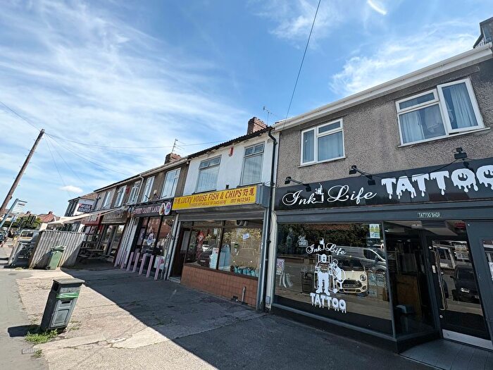2 Bedroom Flat To Rent In Ashton Drive, Bristol, BS3