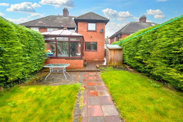 4 Bedroom Semi-Detached House For Sale In Auster Bank Avenue, Tadcaster, North Yorkshire, LS24