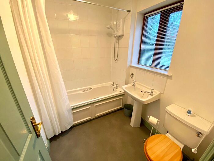 1 Bedroom Property To Rent In Boat Lane, Nottingham, NG14