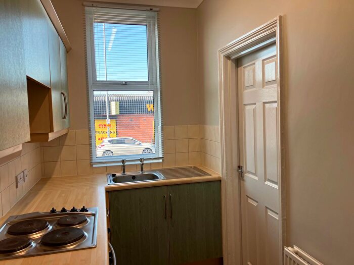 2 Bedroom Terraced House To Rent In Roseville Road, Leeds, LS8