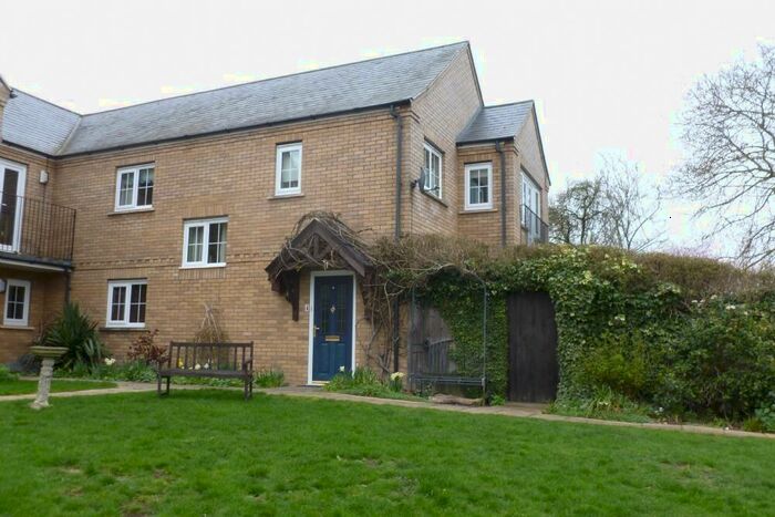 3 Bedroom Terraced House To Rent In Marina Drive, High Street, Earith, PE28