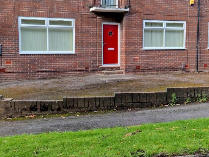 2 Bedroom Flat To Rent In Two Bedroom, Apartment, Link Lane, Oldham, OL8