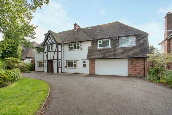 5 Bedroom Detached House To Rent In Moor Hall Drive, Sutton Coldfield, B75