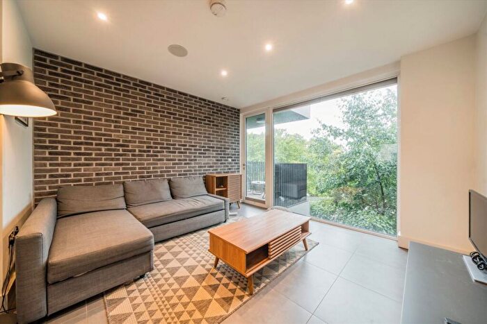 1 Bedroom Flat To Rent In Remus Road, Hackney Wick, E3